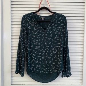 Eddie Bauer Green & White Blouse